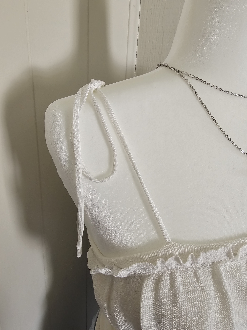 Wild Fable Ruffled Square Neck Tie Tank - Picture 3 of 8